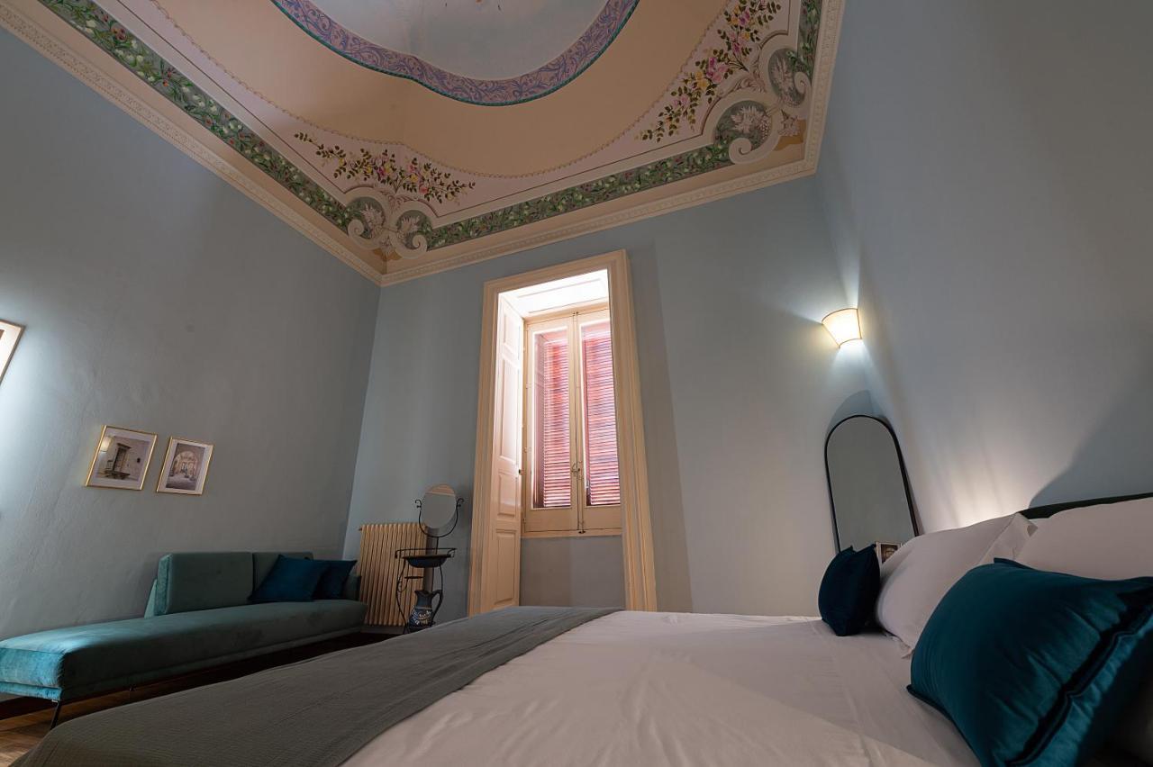 Bed and Breakfast Palazzo Francesco Grassi Aradeo Экстерьер фото