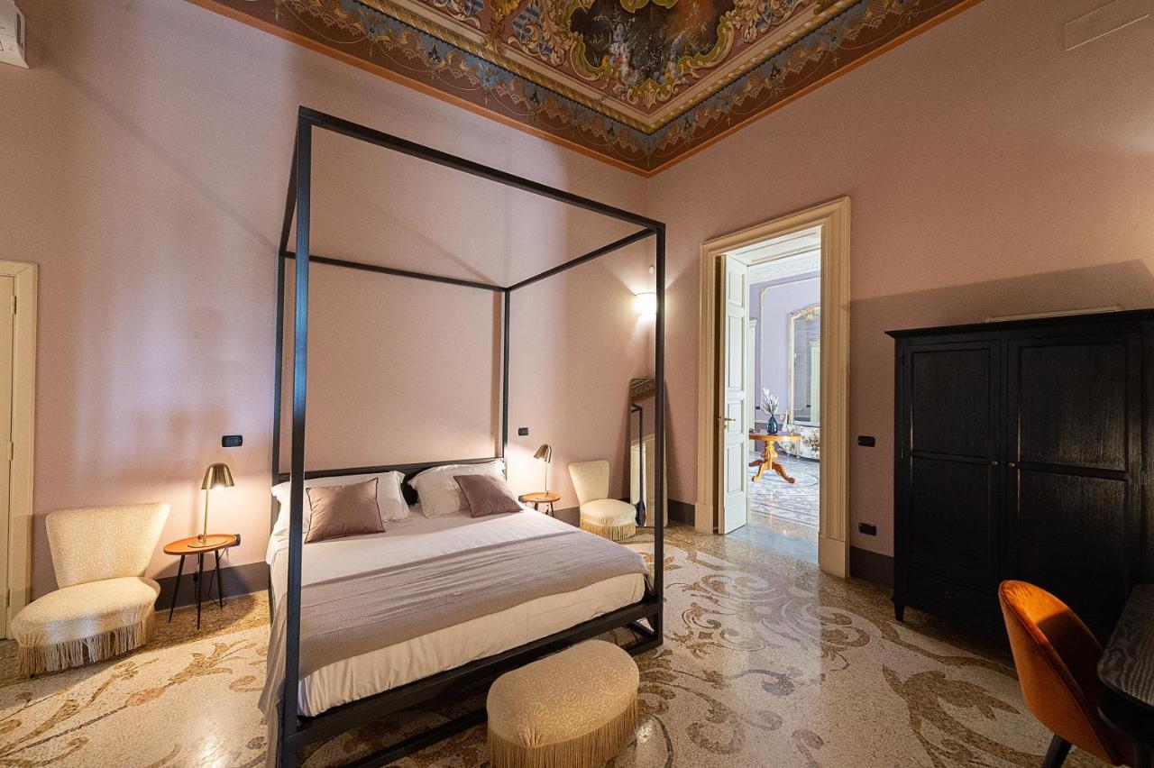 Bed and Breakfast Palazzo Francesco Grassi Aradeo Экстерьер фото
