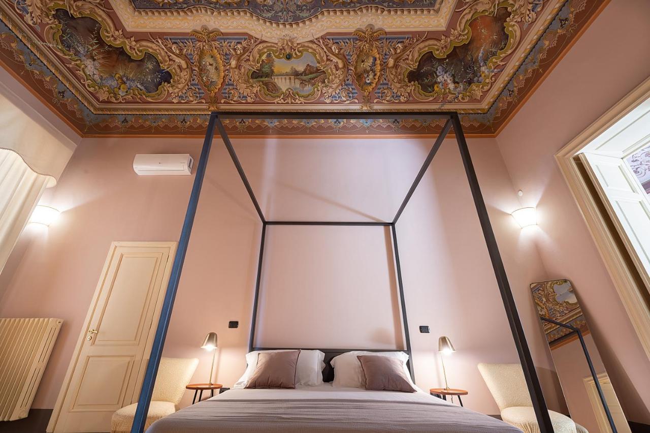 Bed and Breakfast Palazzo Francesco Grassi Aradeo Экстерьер фото