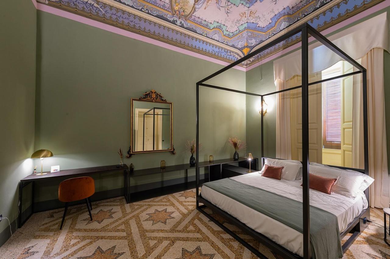 Bed and Breakfast Palazzo Francesco Grassi Aradeo Экстерьер фото